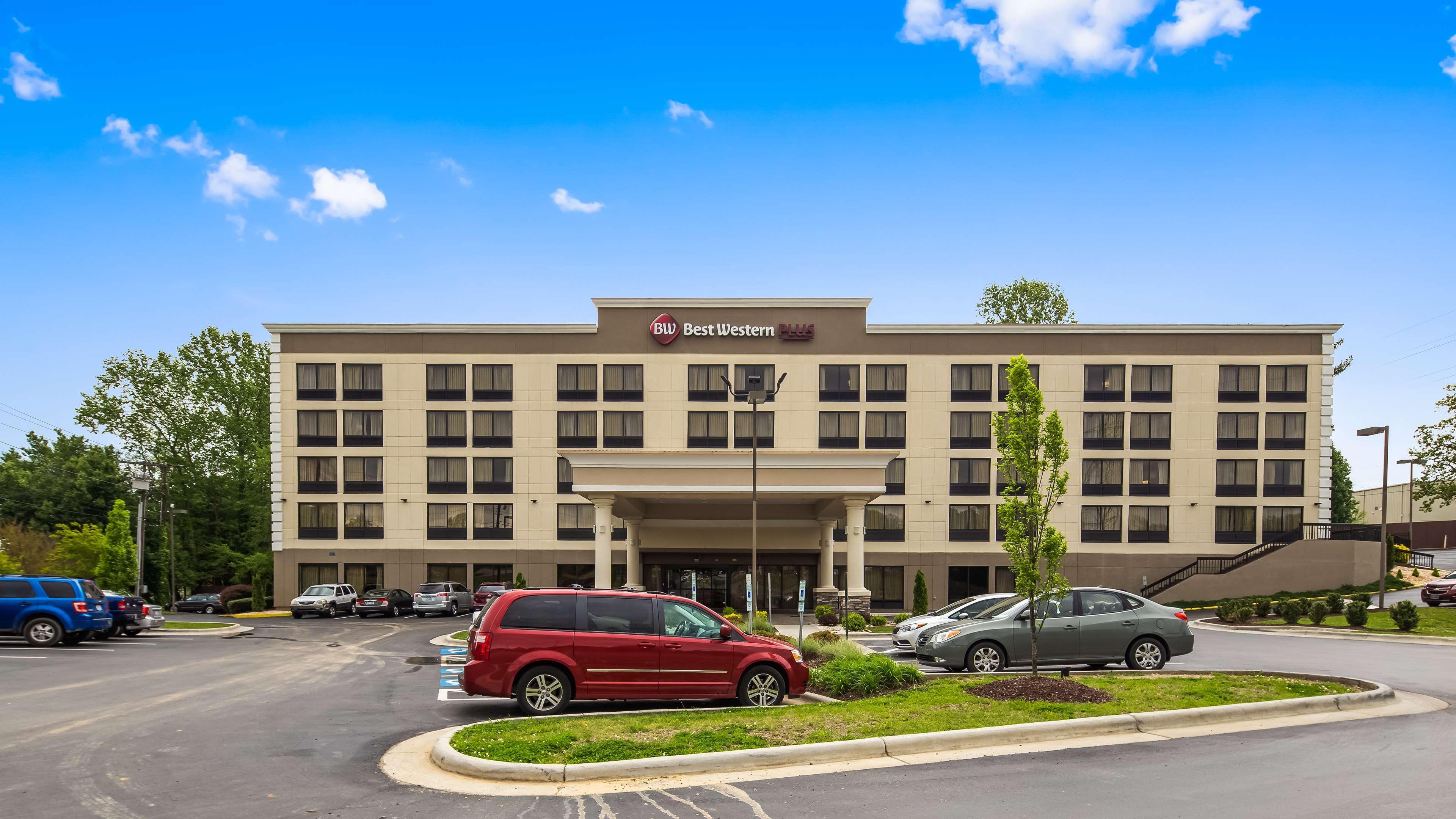 Best Western Plus Hanes Mall Winston-Salem Bagian luar foto