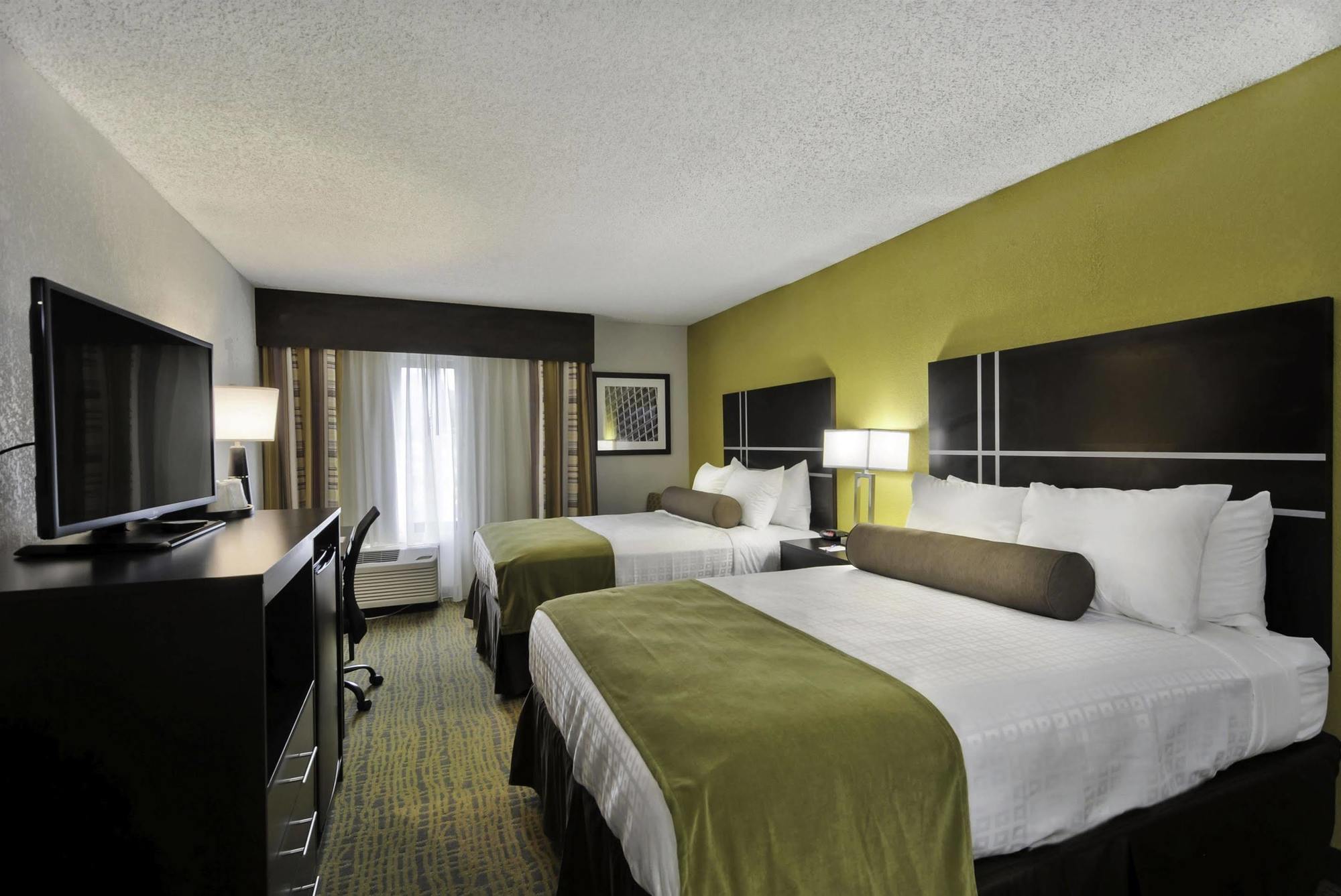 Best Western Plus Hanes Mall Winston-Salem Bagian luar foto